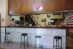 Gran Bodega Bar De 139m2 En Alquiler En Galdakao Centro