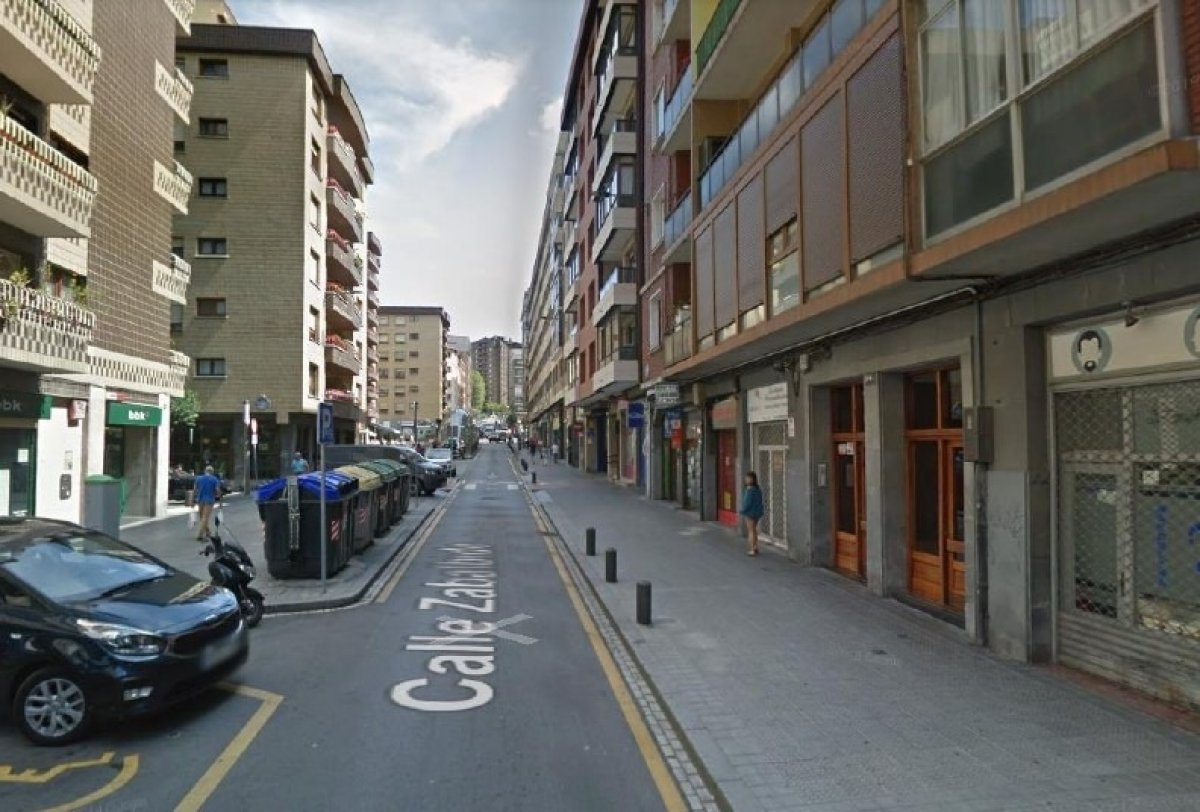Piso De 2 Dormitorios En Zona Inmejorable De Santutxu