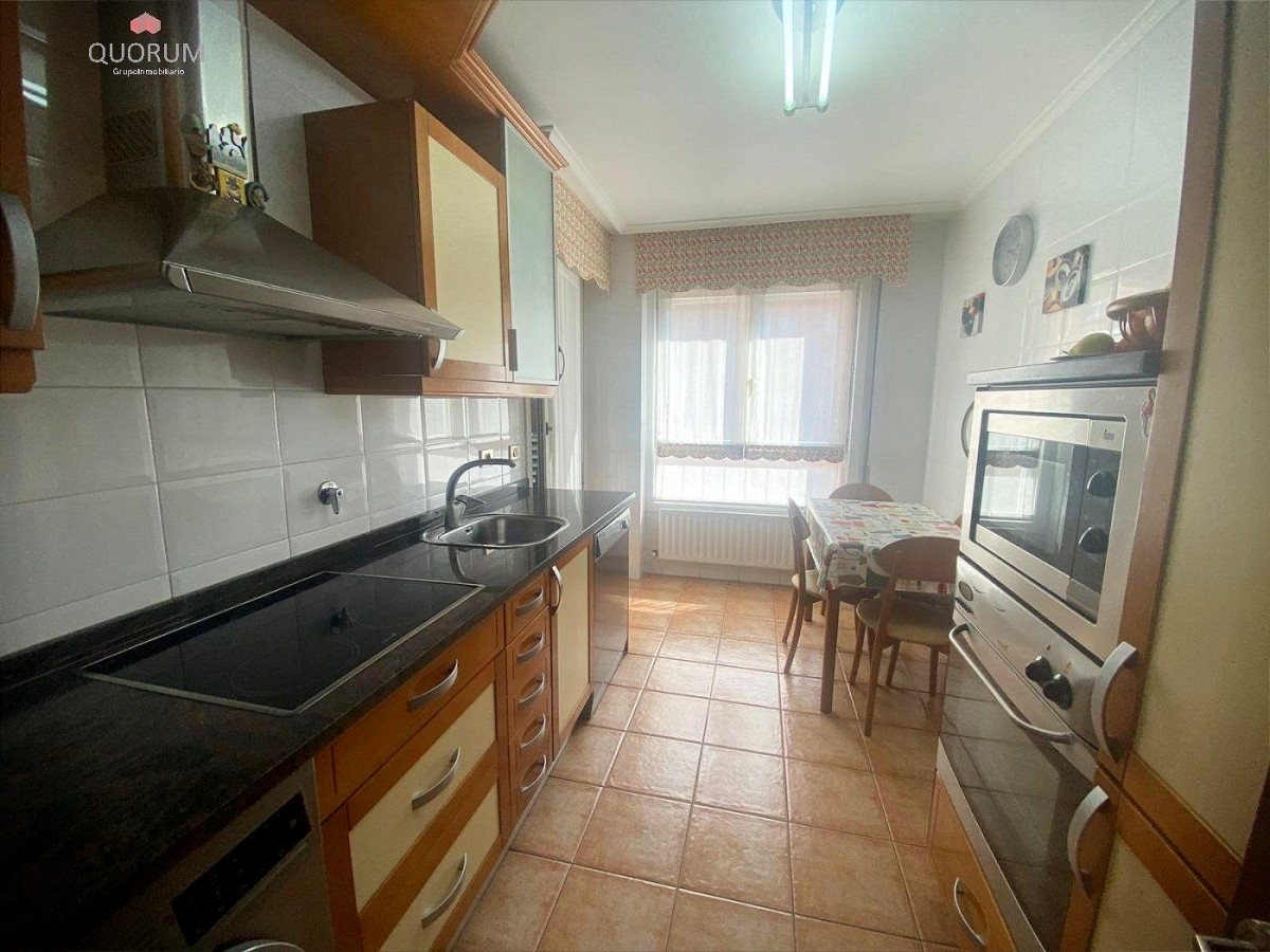 Se Vende Piso De 3 Dormitorios 2 Baños Garaje Y Trastero En Etxebarri Zona San Esteban