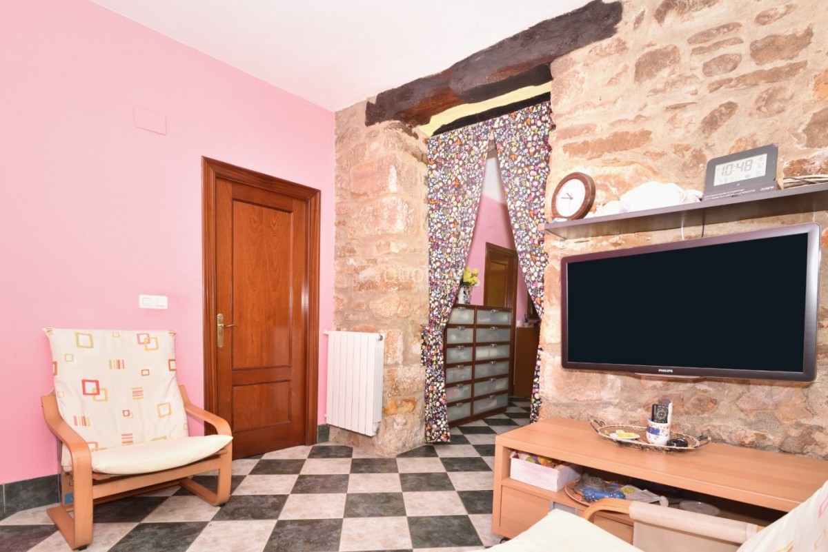 Se Vende Vivienda Exclusiva De 3 Dormitorios Y Trastero En Etxebarri Zona San Esteban
