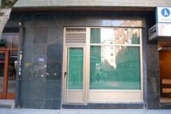 Local Comercial En Pleno Centro Con Cámara de Frío