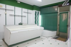 Local Comercial En Pleno Centro Con Cámara de Frío