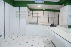 Local Comercial En Pleno Centro Con Cámara de Frío