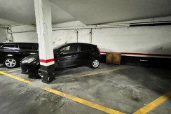 Parcela de Garaje Para Coche Mediano En Zona Pozokoetxe