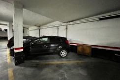 Parcela de Garaje Para Coche Mediano En Zona Pozokoetxe