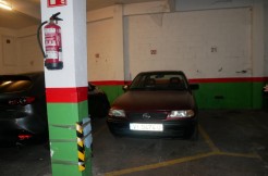 Parcela Para Coche Mediano En Zona Burros-Kalero