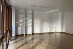 Amplias Oficinas En El Centro De Las Arenas