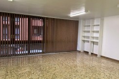 Amplias Oficinas En El Centro De Las Arenas
