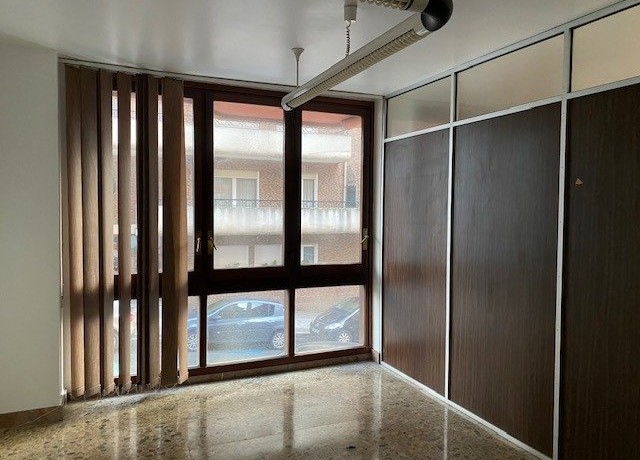 Amplias Oficinas En El Centro De Las Arenas
