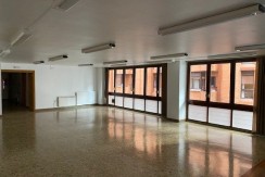 Amplias Oficinas En El Centro De Las Arenas