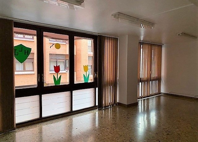 Amplias Oficinas En El Centro De Las Arenas