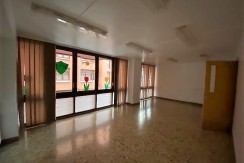 Amplias Oficinas En El Centro De Las Arenas