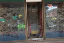 Local De 100 M2 En Zabalgane