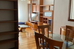 Piso De Habitaciones Y Balcón En Santutxu