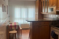 Piso De Habitaciones Y Balcón En Santutxu