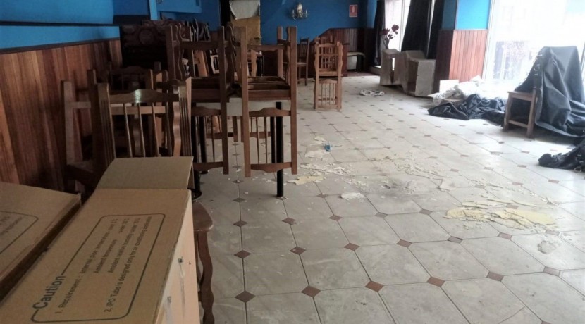 Se Vende Local Comercial Amplio Céntrico En Barakaldo