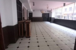 Se Vende Local Comercial Amplio Céntrico En Barakaldo