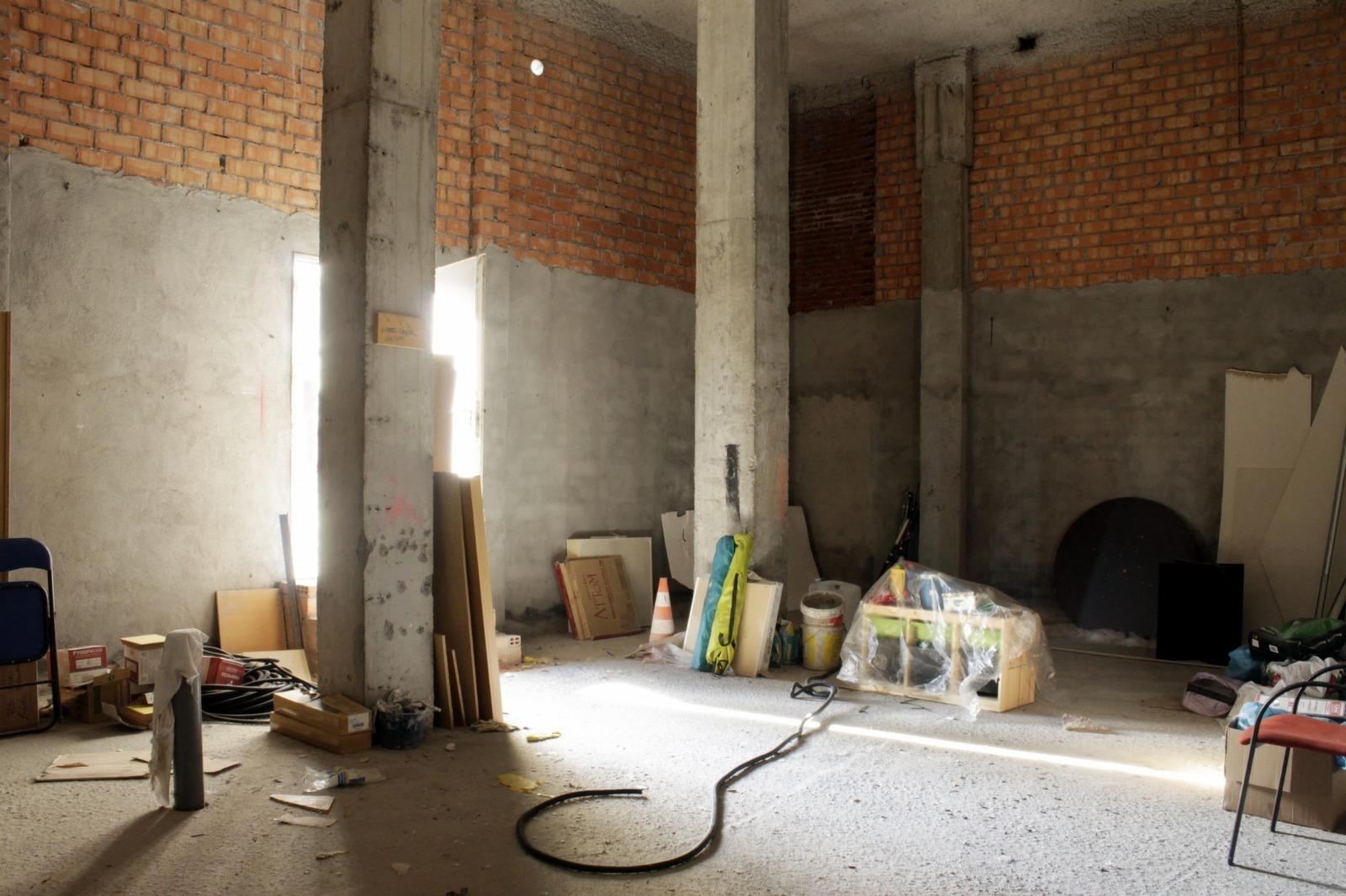 Se Alquila Local En El Centro De Etxebarri