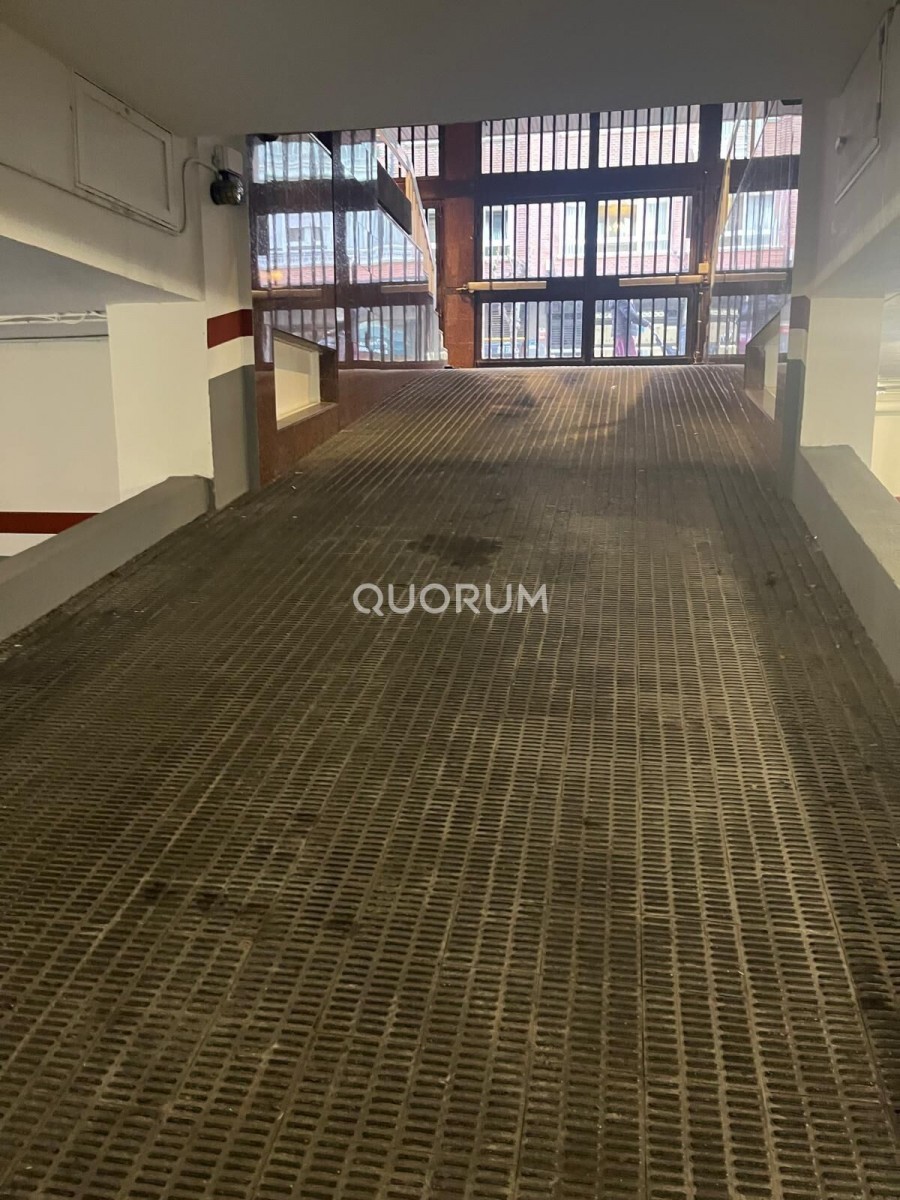 Doble Parcela de Garaje en zona Indautxu