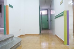 Amplio Local En Muy Buena Zona Con 20 m De Fachada Delantera y 20 m De Fachada Trasera