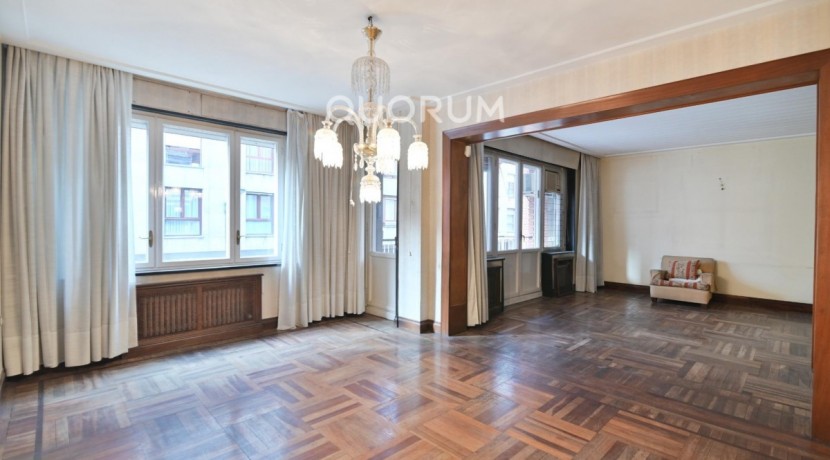 Espectacular Vivienda de 250m Próxima al Parque