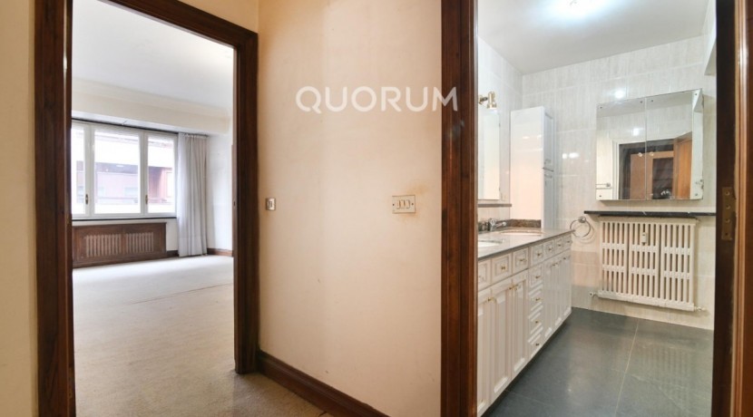 Espectacular Vivienda de 250m Próxima al Parque