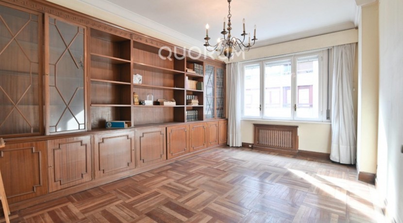 Espectacular Vivienda de 250m Próxima al Parque