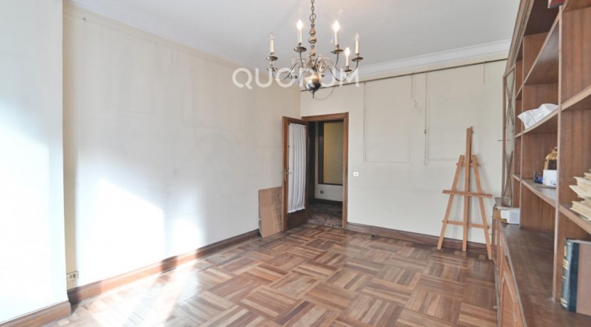 Espectacular Vivienda de 250m Próxima al Parque