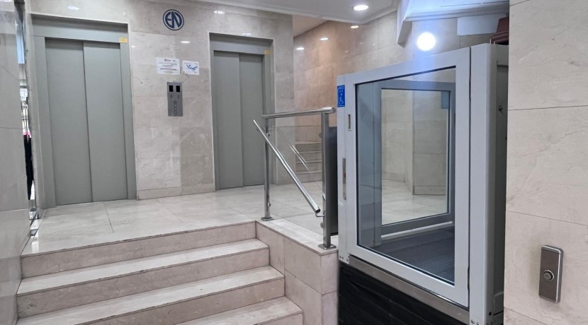 Oficina en venta tras el ayuntamiento