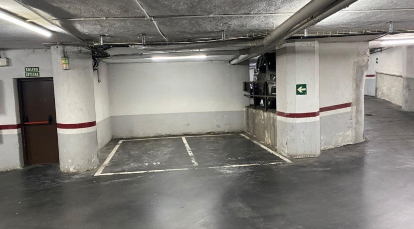 Oficina en venta tras el ayuntamiento