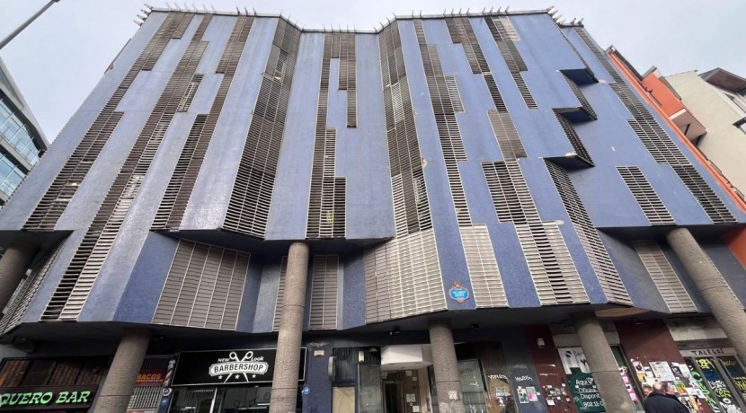 Oficina en venta tras el ayuntamiento