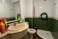 Local Diáfano Con Baño En Zona Ariz
