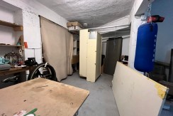 Local Diáfano Con Baño En Zona Ariz