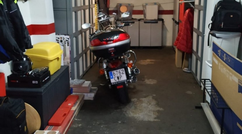 Parcela Amplia con trastero Cerrada En Zona Kalero