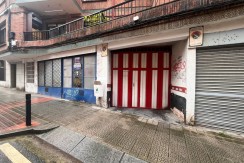 Parcela de Garaje Para Coche Grande En Zona Burros-Estación