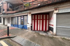 Parcela de Garaje Para Coche Grande En Zona Burros-Estación