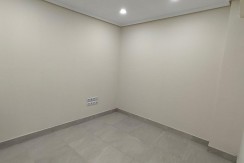 Piso Para Entrar A Vivir De 3 Dormitorios Al lado del Metro del Ayuntamiento