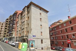 Piso Para Entrar A Vivir De 3 Dormitorios Al lado del Metro del Ayuntamiento