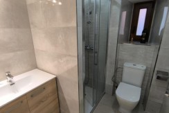 Piso Para Entrar A Vivir De 3 Dormitorios Al lado del Metro del Ayuntamiento