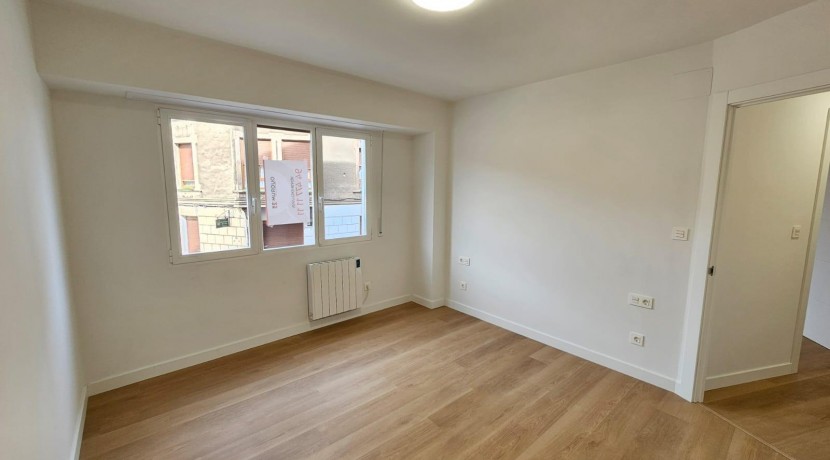 Se Vende Piso Recién Reformado De 2 Hab Y 1 Baño En Sestao