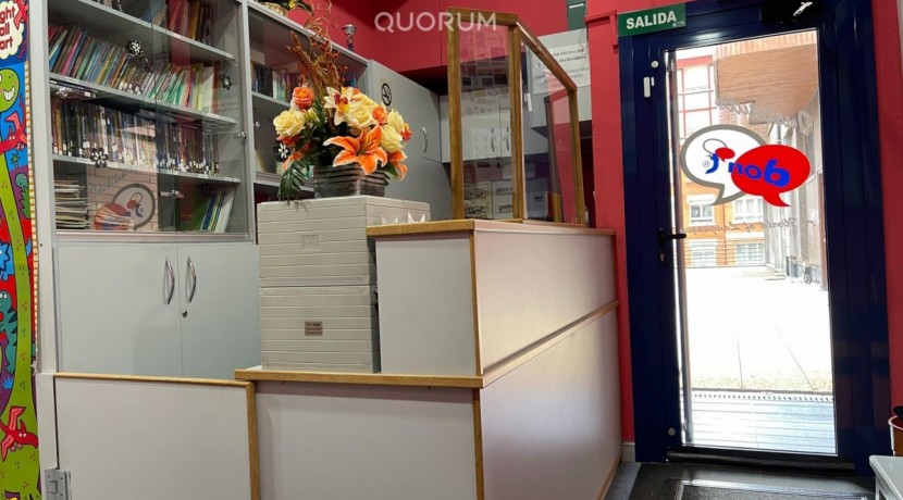 Amplio Local Comercial En Txurdinaga
