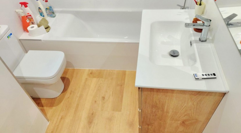 Bajo de Obra Nueva Sin Amueblar En Algortako Etorbidea