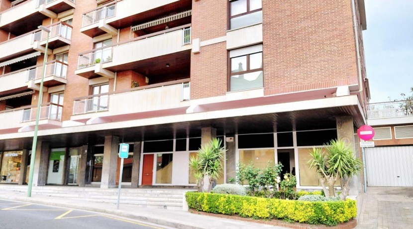 Bajo de Obra Nueva Sin Amueblar En Algortako Etorbidea