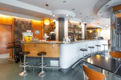 Bar Con Licencia Activa Tipo 2 y Licencia Para 10 Mesas Con Salida De Humos En Arrigorriaga