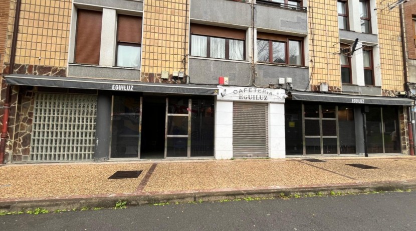 Bar Con Licencia Activa Tipo 2 y Licencia Para 10 Mesas Con Salida De Humos En Arrigorriaga