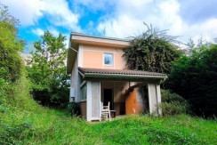 Bonita Casa Individual Con Terreno en Plentzia