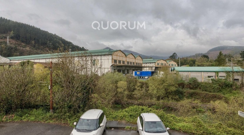 Bonito Piso Para Entrar a Vivir De 2 Dormitorios, Balcón y Trastero Incluido En Zona Zeberio