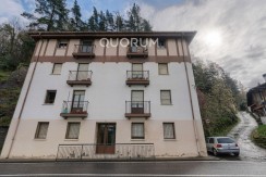 Bonito Piso Para Entrar a Vivir De 2 Dormitorios, Balcón y Trastero Incluido En Zona Zeberio