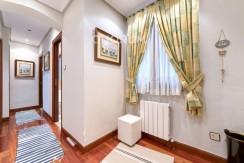 EN PLENO CENTRO DE BARAKALDO, REFORMADO CON ASCENSOR