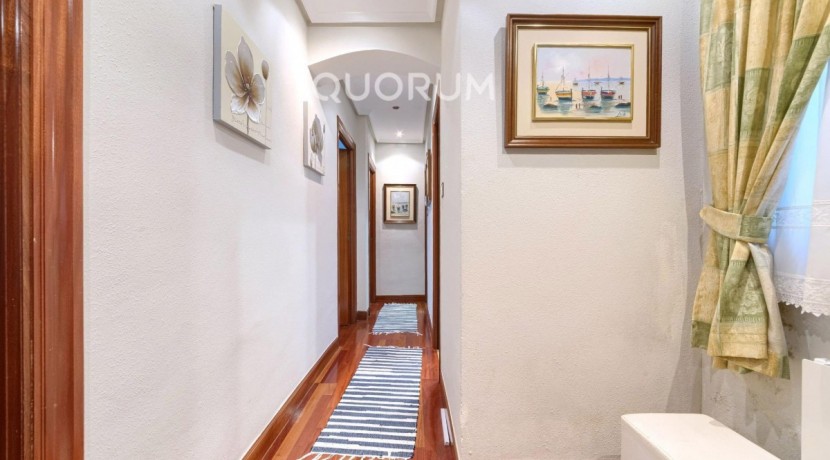 EN PLENO CENTRO DE BARAKALDO, REFORMADO CON ASCENSOR